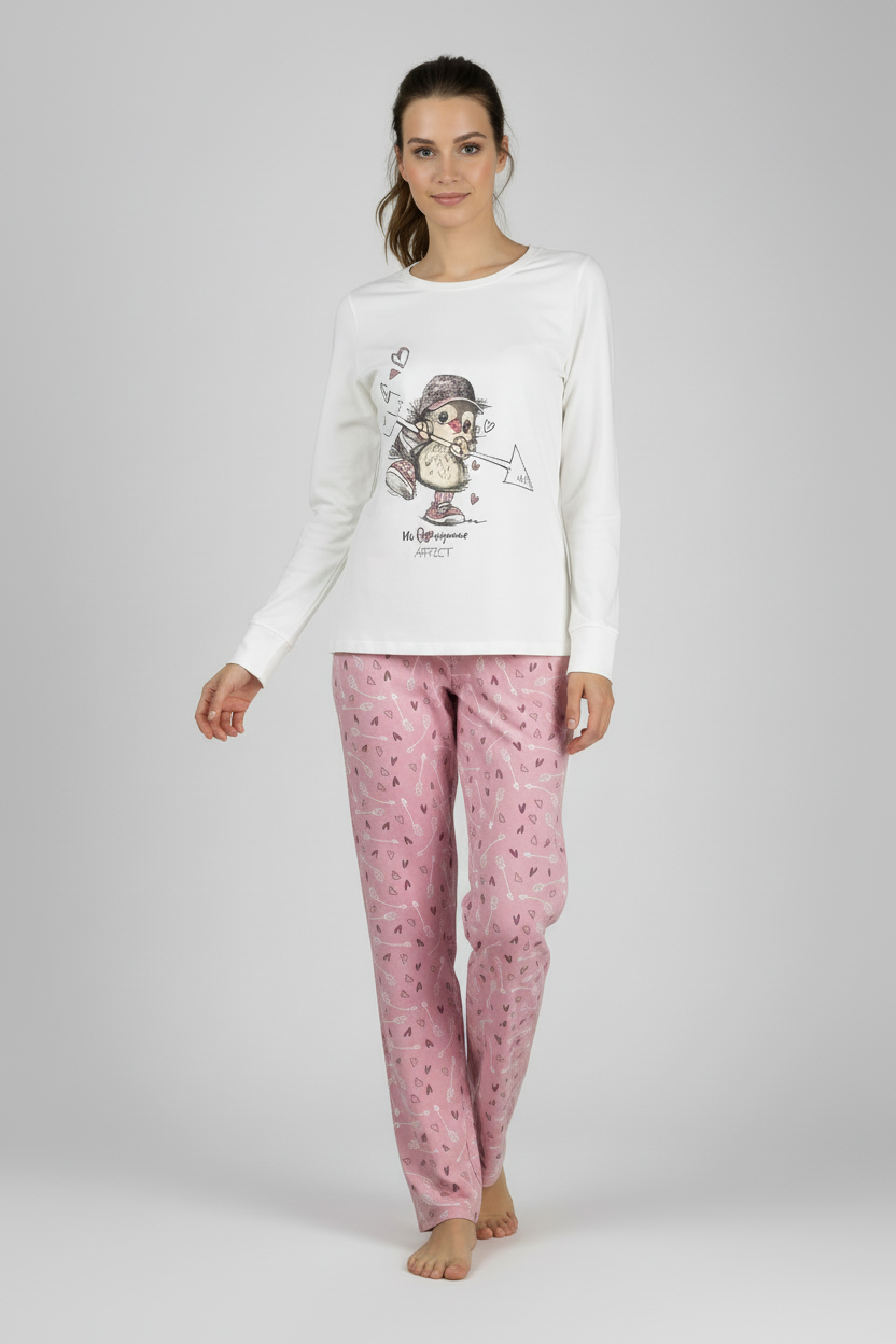 Модел в пижама Купидон - видима графика