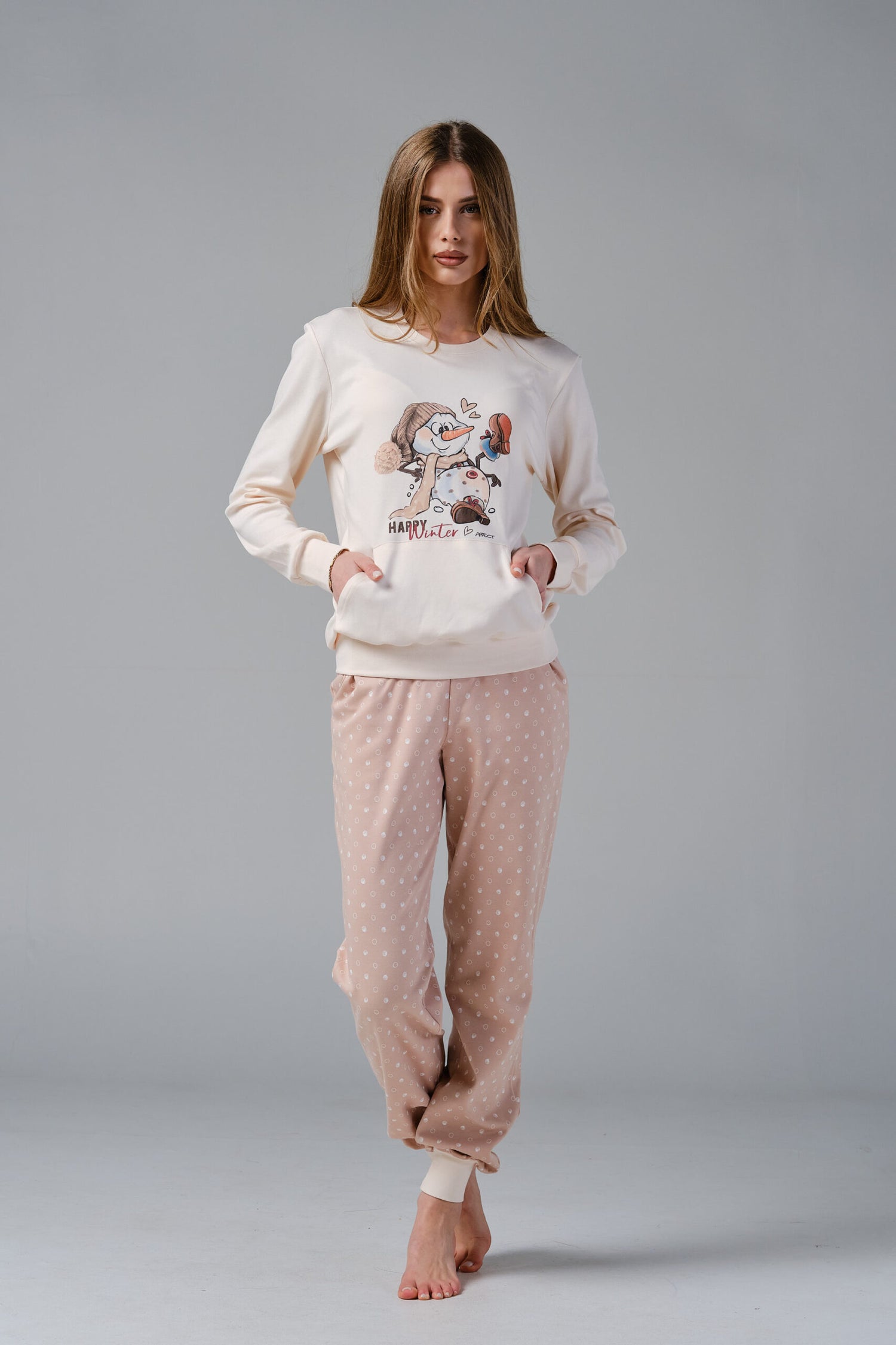 Зимна Дамска Пижама "Smiley Snowman 2"