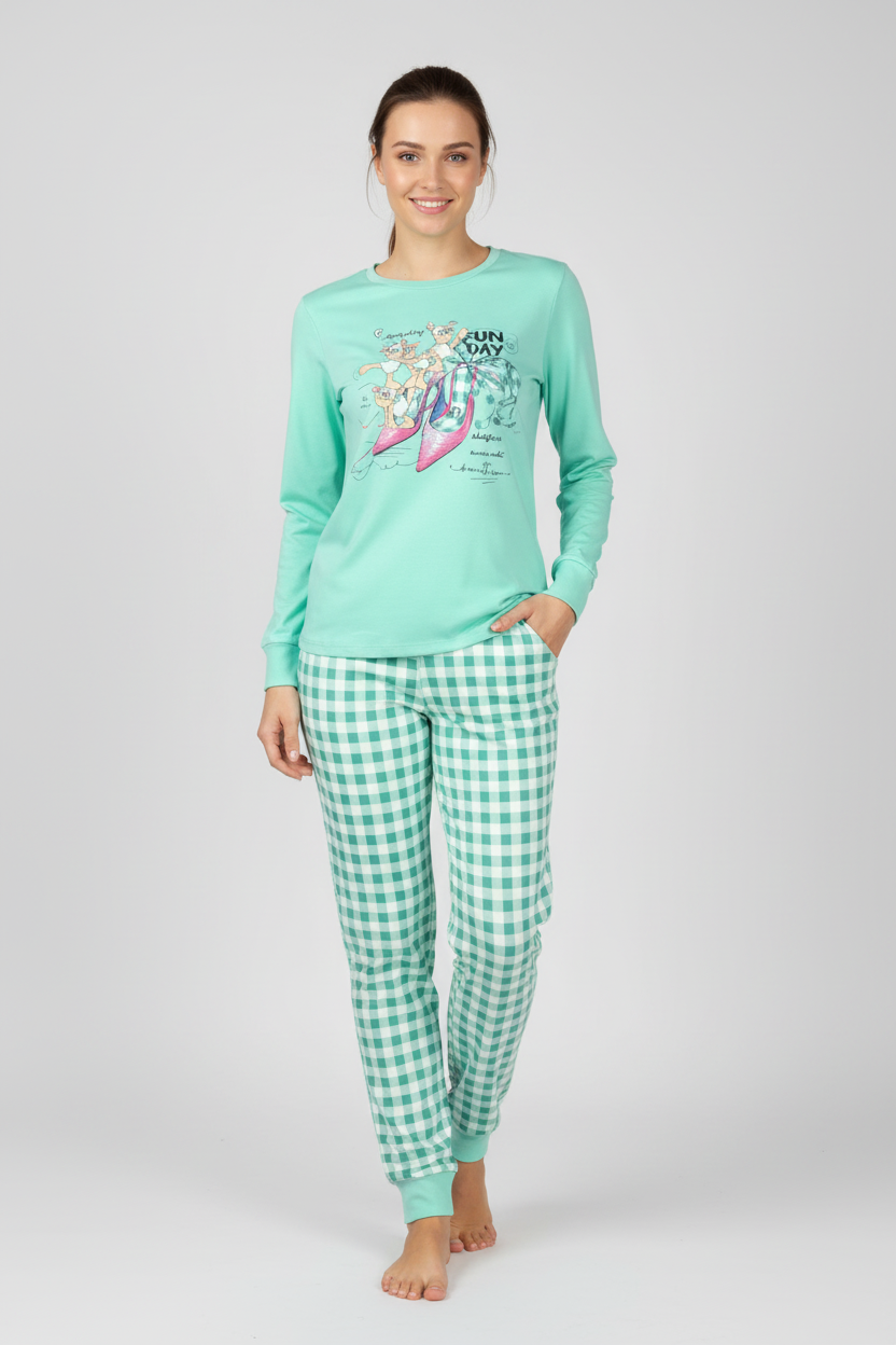 Жена в ментова пижама Fun Day с каре панталони
