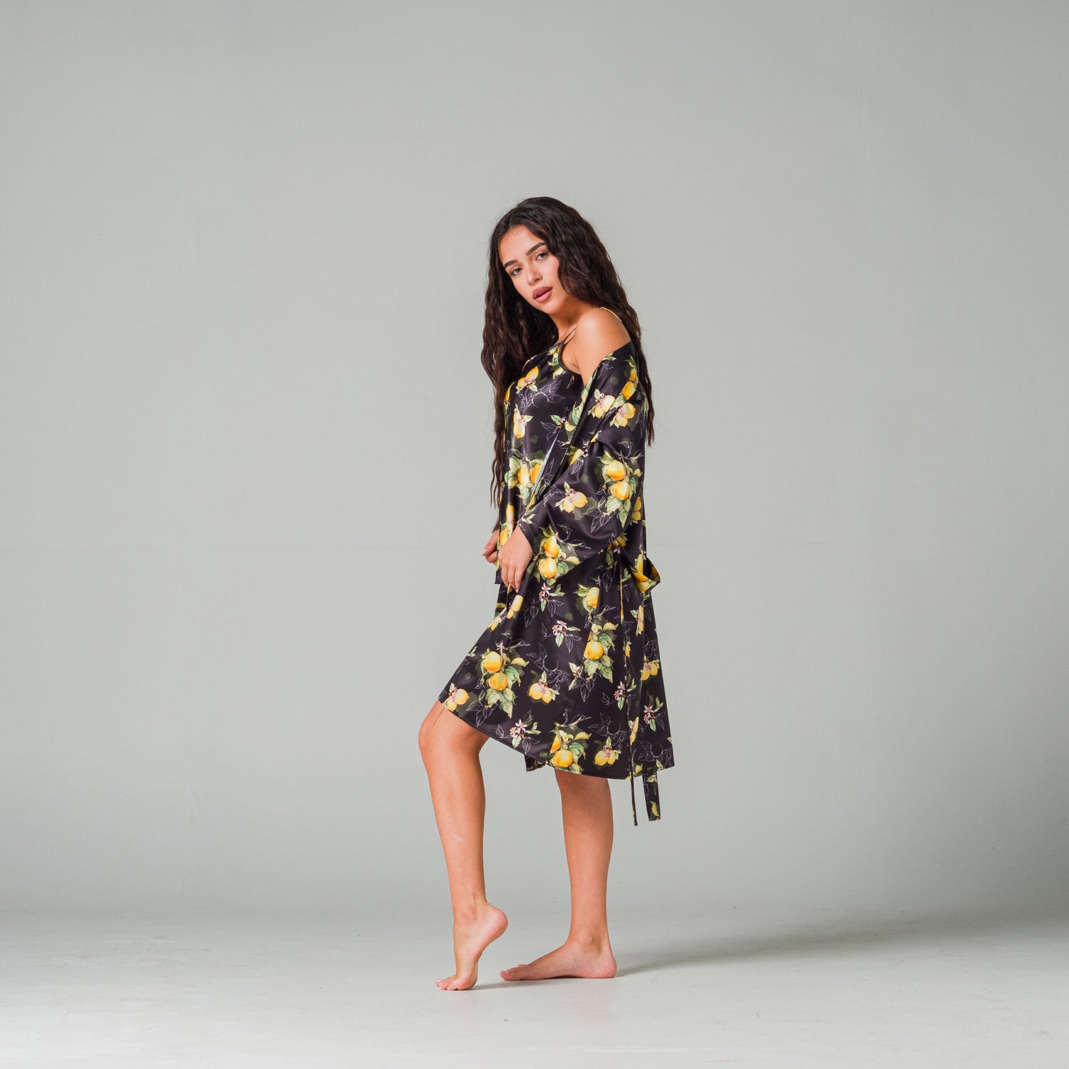 Сатенен Халат "Dark lemon"