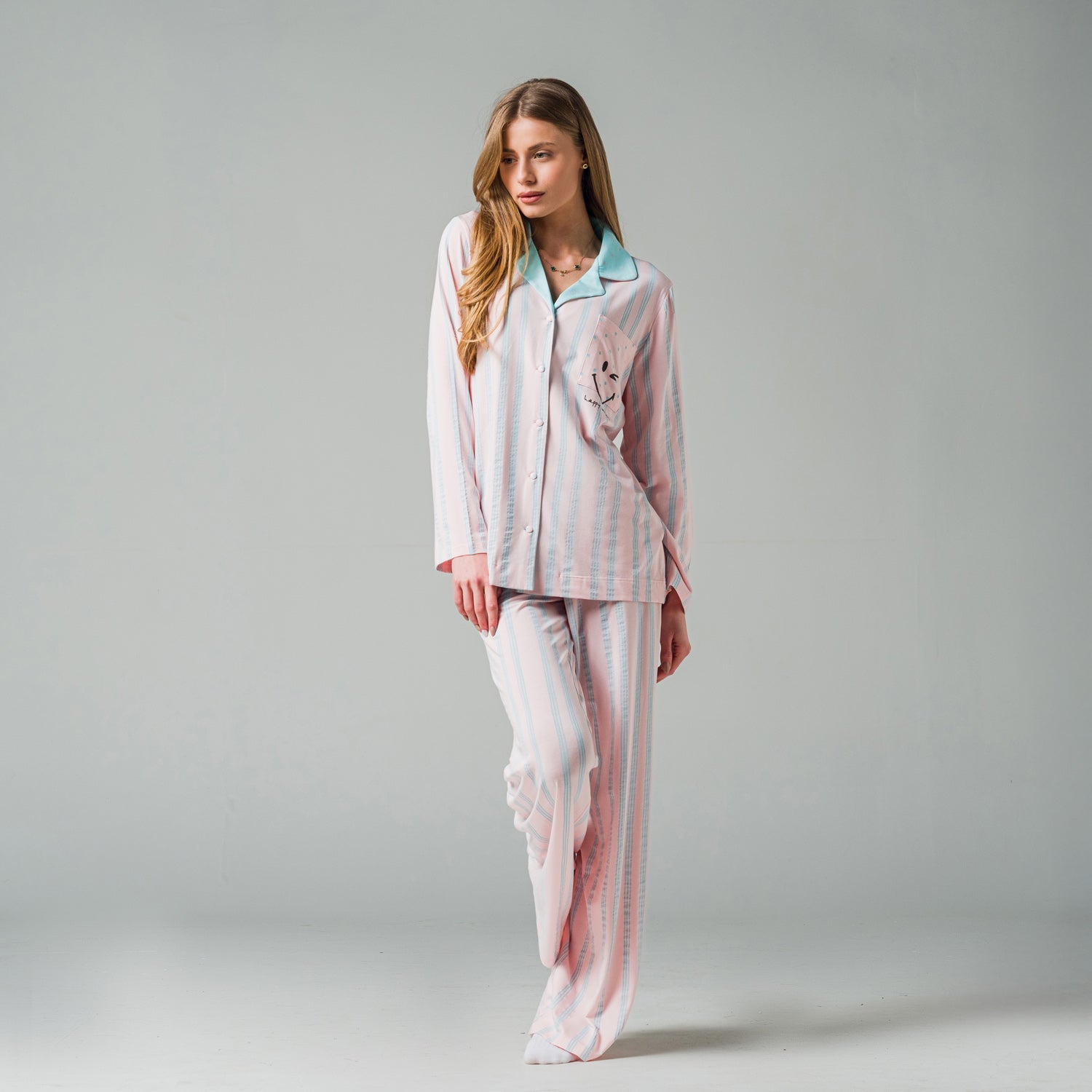 Луксозна Дамска Пижама "Happy smiley"