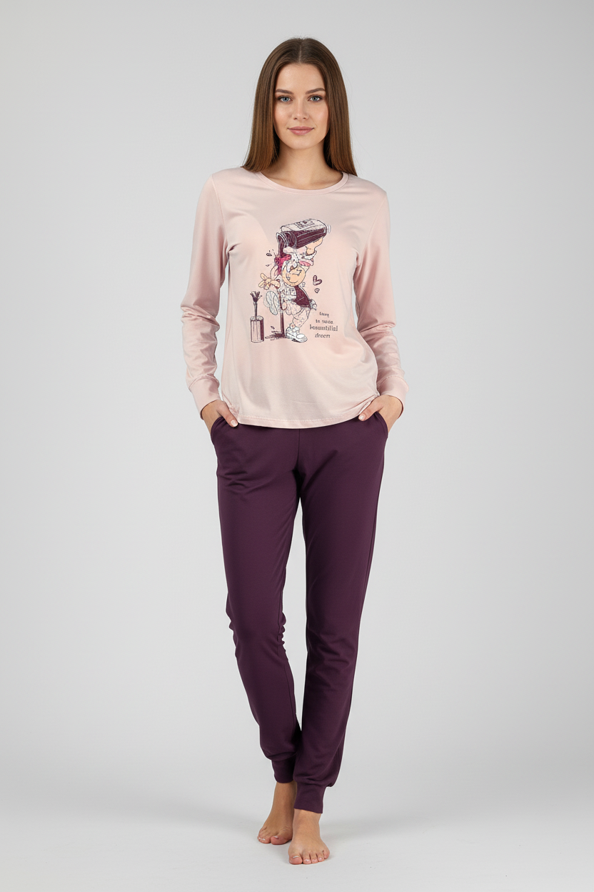 Дамски модел в пижама Sleepy Beauty